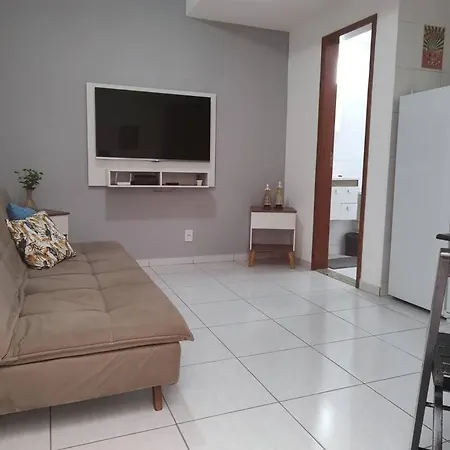 Apartamento Juntinho A Estacao